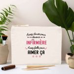 pochette assez douee pour devenir infirmiere