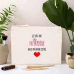 pochette infirmiere grand coeur