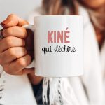 Mug kiné qui déchire femme