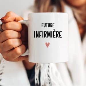 mug future infirmière coeur