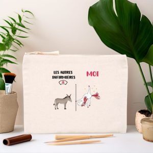Pochette infirmière collègue licorne