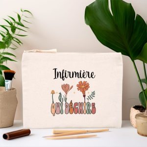 Pochette infirmière qui déchire fleurs boho style