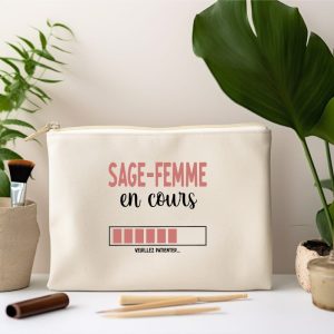 pochette sage-femme en cours femme